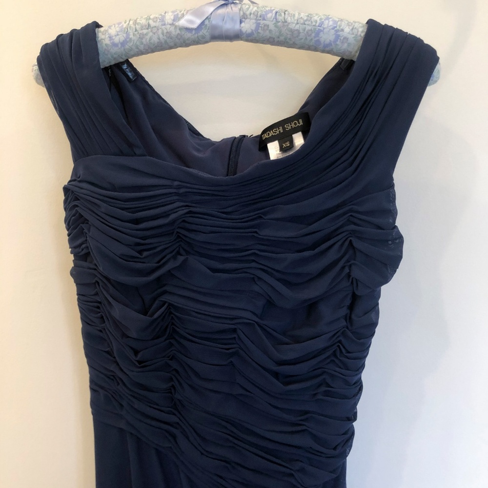 Tadashi Shoji navy formal gown (maxi) - Picture 3 of 5